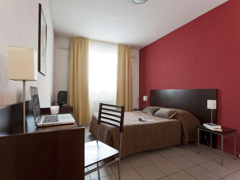 Zenitude Hôtel-résidences La 3*