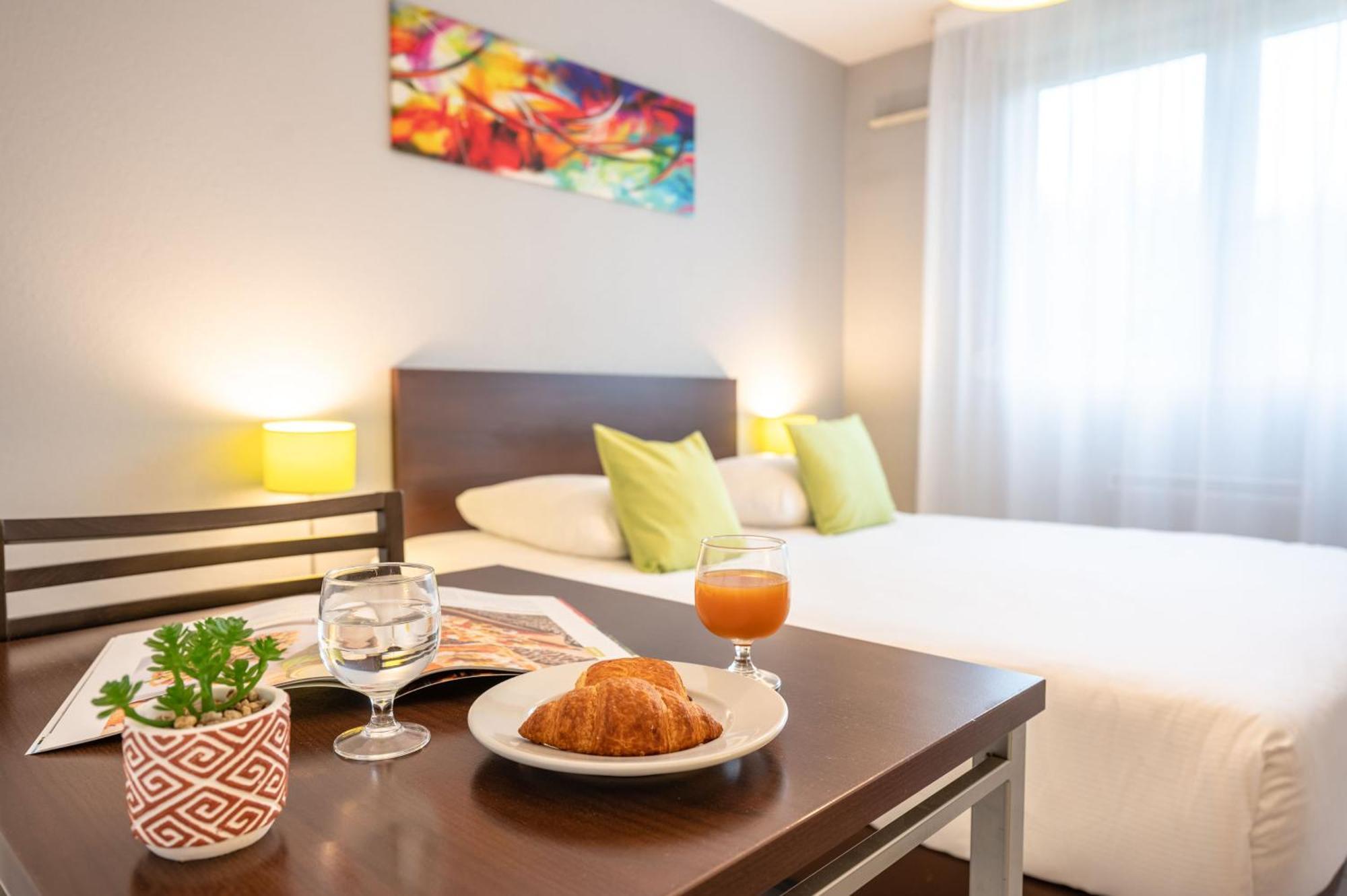 Zenitude Hôtel-résidences La Hotel Besançon